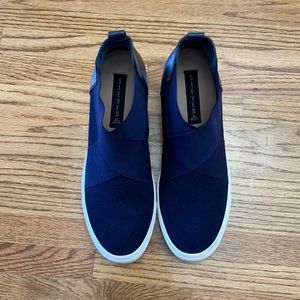 Steve Madden “Steven” blue wedge sneaker 9M